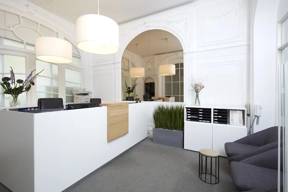 Expat Housing, Etterbeek