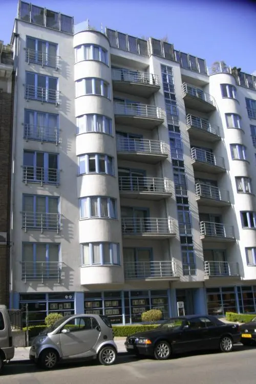 Le Comptoir de l'Immobilier, Bruxelles